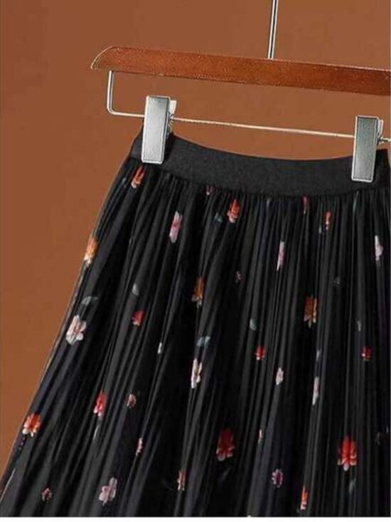 LuminousWealth Women's Elegant Floral Pleated Maxi Dress - Colorful Floral Patte - Picture 2 of 2